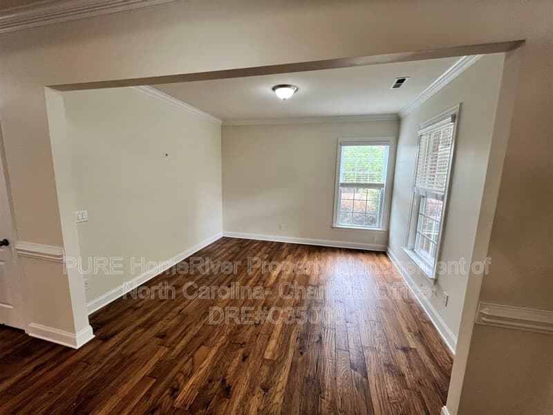 Charlotte House: 10330 Royal Winchester Drive