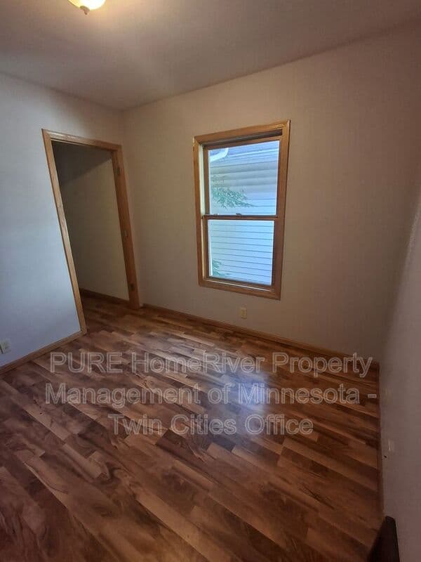 Minneapolis House: 3321 37th St E