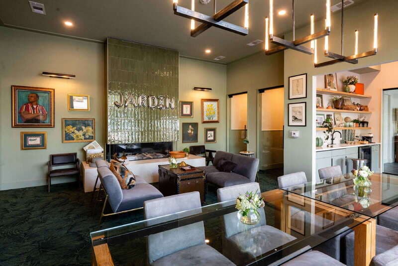 Savannah Condo: 2613 Montgomery Street
