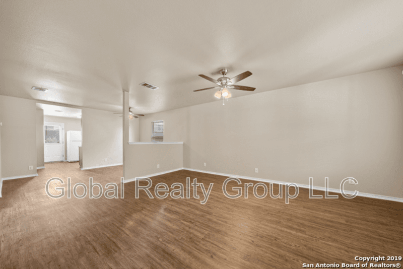 Converse House: 9815 Autumn Pl