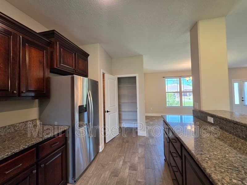 Milton House: 8839 Longmont Way