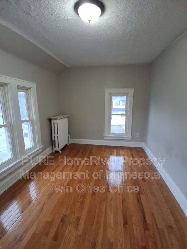 Saint Paul Condo: 1972 Minnehaha Ave E