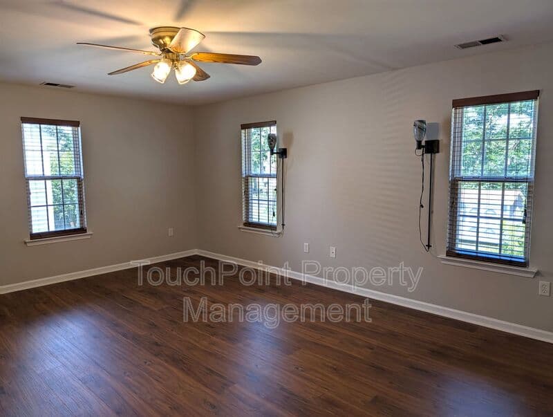 Charlotte House: 9935 Redbud Tree CT