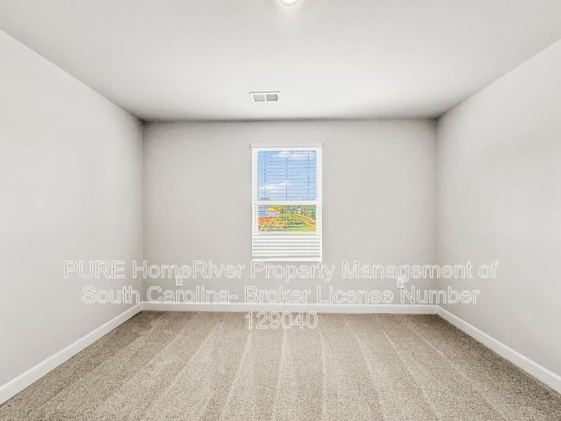 Moore House: 1496 Switchback Cir