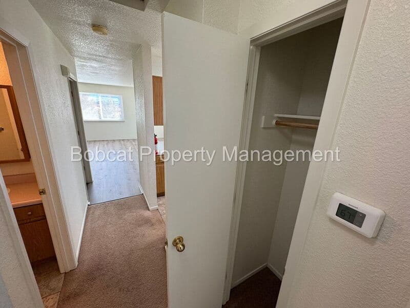 Dayton Condo: 136 Dayton Village Parkway