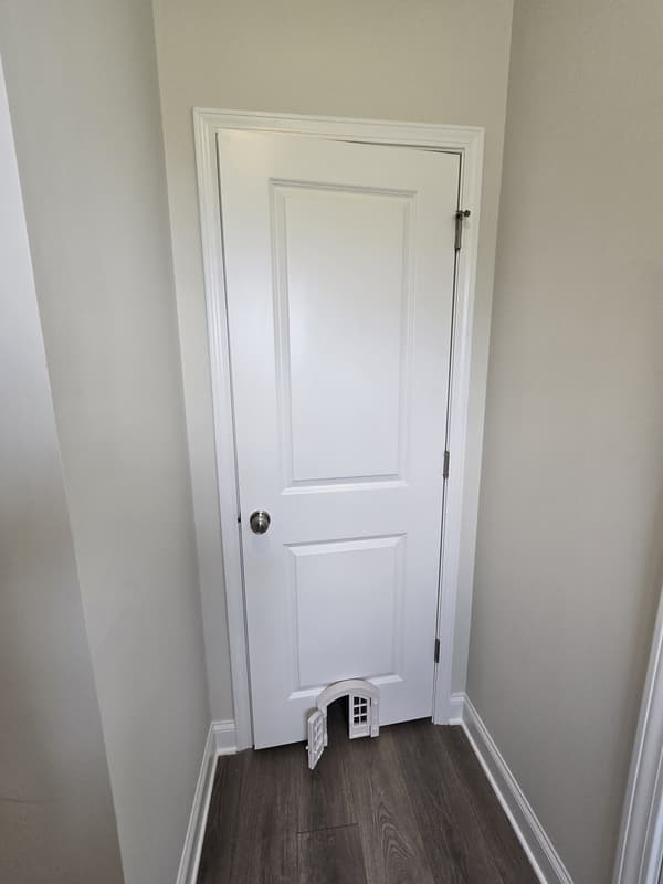 Smithfield House: 463 Jackson Pond Drive