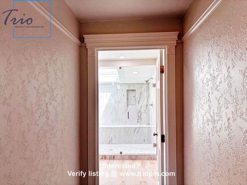Eugene House: 2693 Chula Vista Boulevard