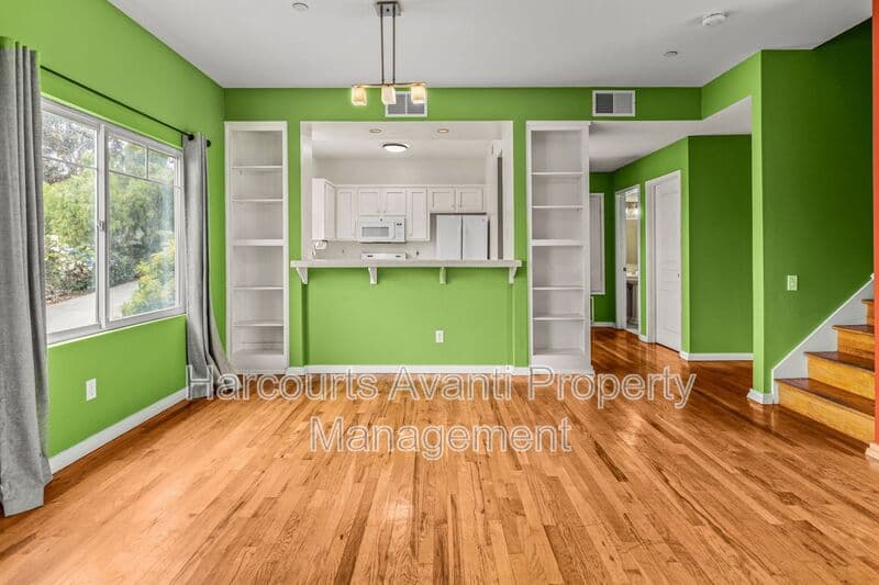 San Diego House: 1352 24th Street