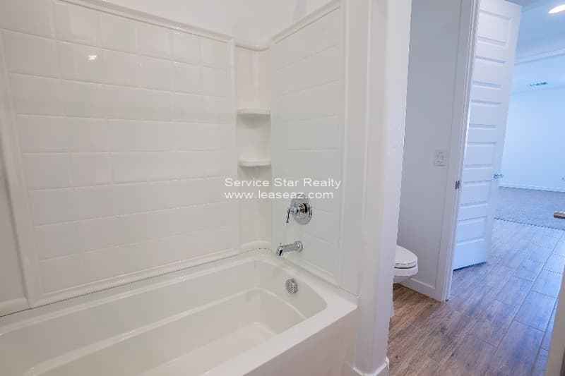 Phoenix House: 9348 W Glenrosa Ave