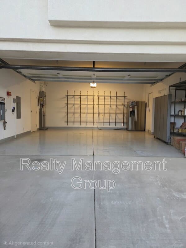 Santee House: 8610 Chaparral Way