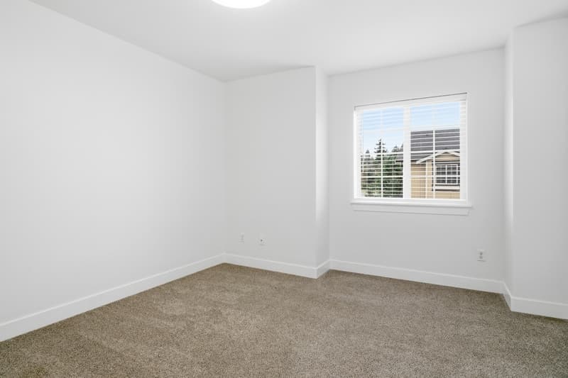 Lakewood Condo: Gravelly Lake Townhomes 8911 Gravelly Lake Dr SW - 116
