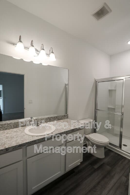 Zephyrhills House: 35552 Shade Fern La