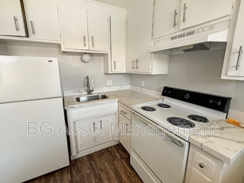 Sacramento Condo: 1928 Ethan Way