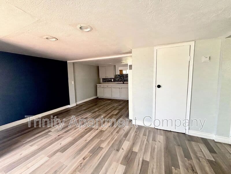 Albuquerque Condo: 644 Louisiana Blvd SE Albuquerque