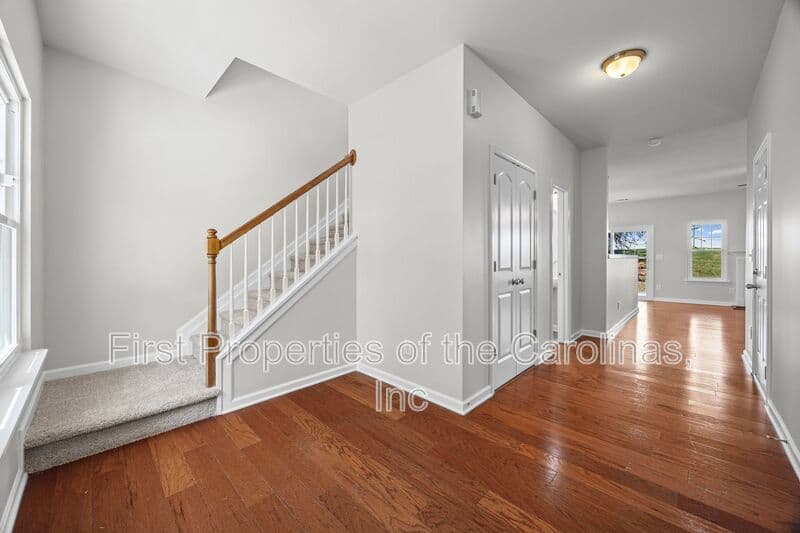 Lake Wylie Townhome: 305 Sandy Spring Lane