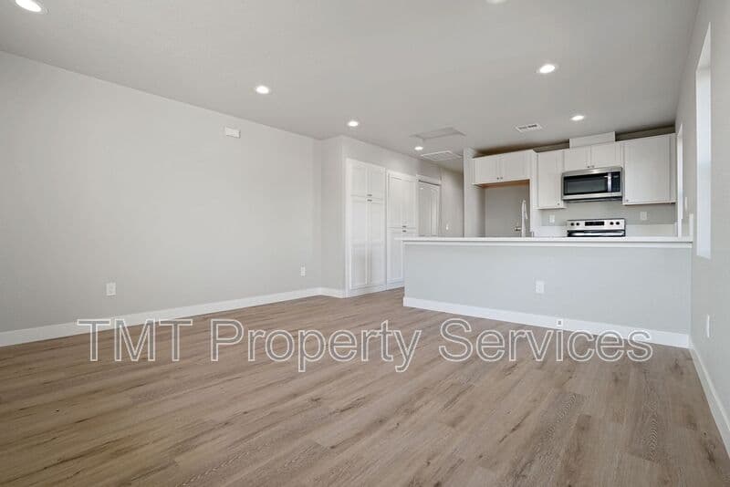 Sacramento House: 4190 35th Street