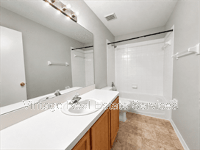 Brandon Townhome: 2260 Fluorshire Dr