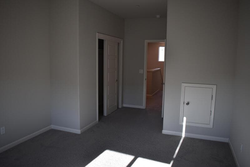 Madera House: 610 Wood Crest Avenue