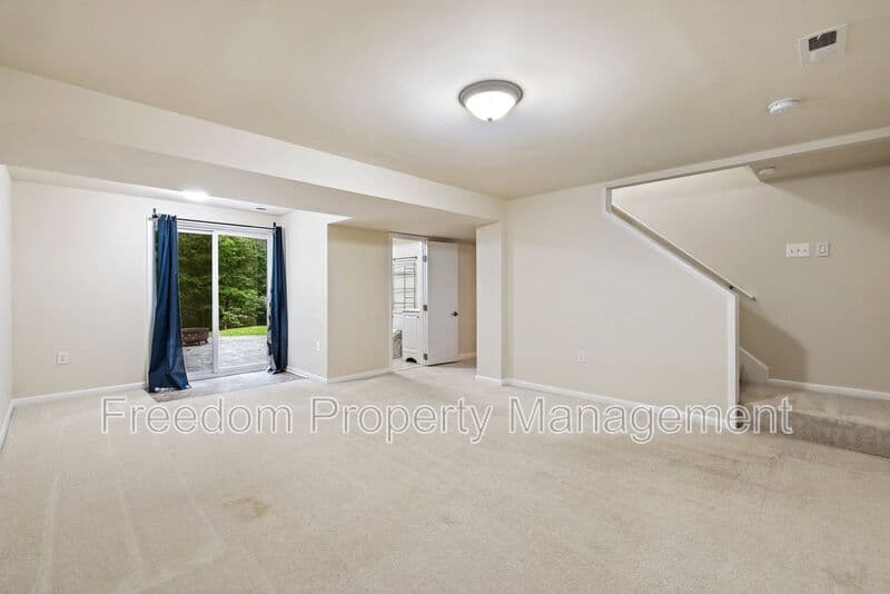 Woodbridge House: 5256 Sudberry Ln