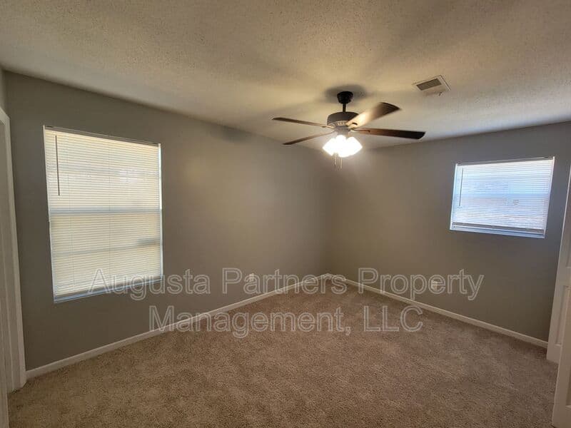 Augusta House: 2965 Meadowbrook Drive