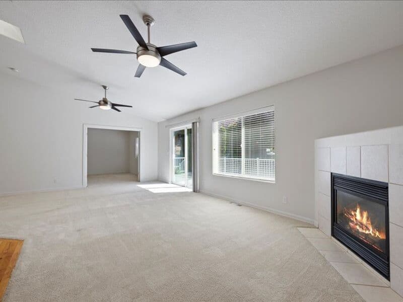 Kennewick House: 4009 S Palouse St