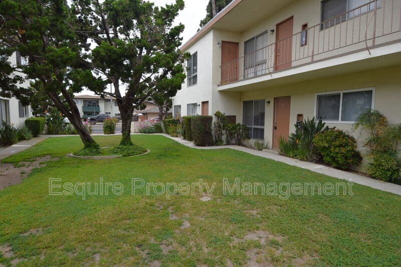 OXNARD Condo: 2050 N. VENTURA ROAD