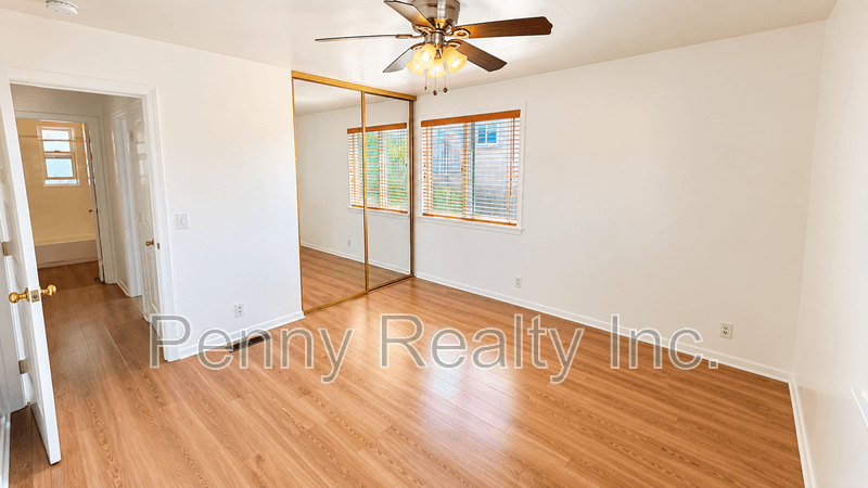 San Diego House: 1842 Burton St