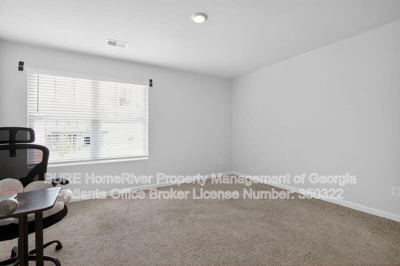 Lithia Springs House: 4842 Layton Dr