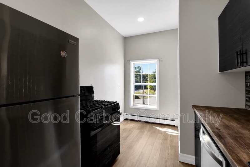 Fredonia Condo: 48 Water St.