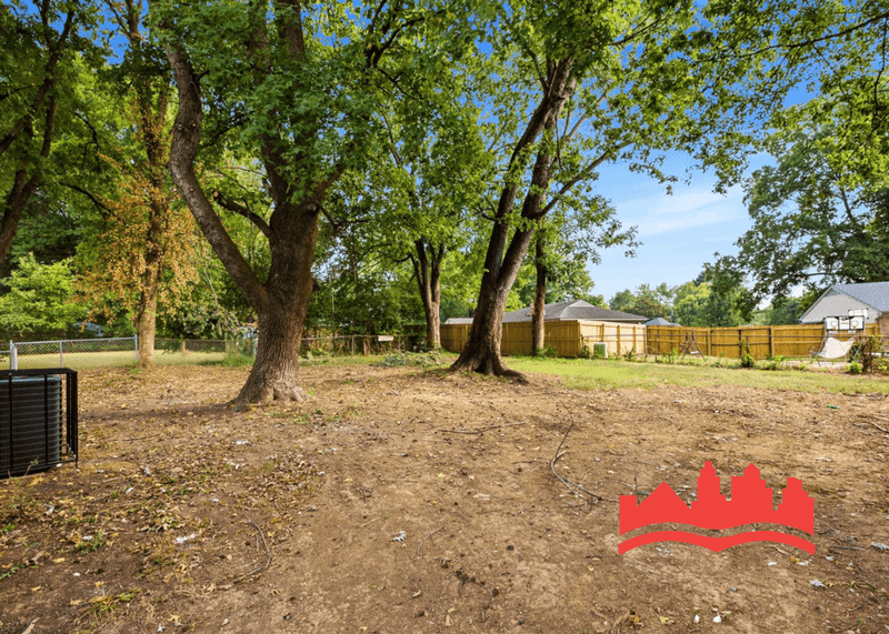 Horn Lake House: 2575 Eastbrook Dr