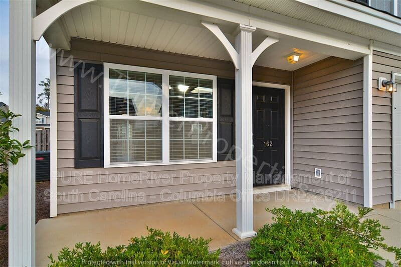 Chapin House: 162 Whispering Oak Ln