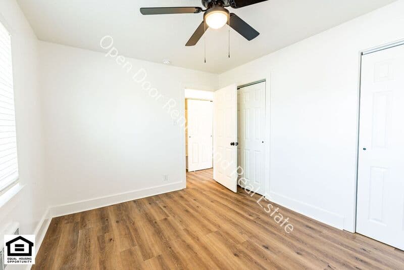 Fort Wayne House: 1823 Griswold Drive G21