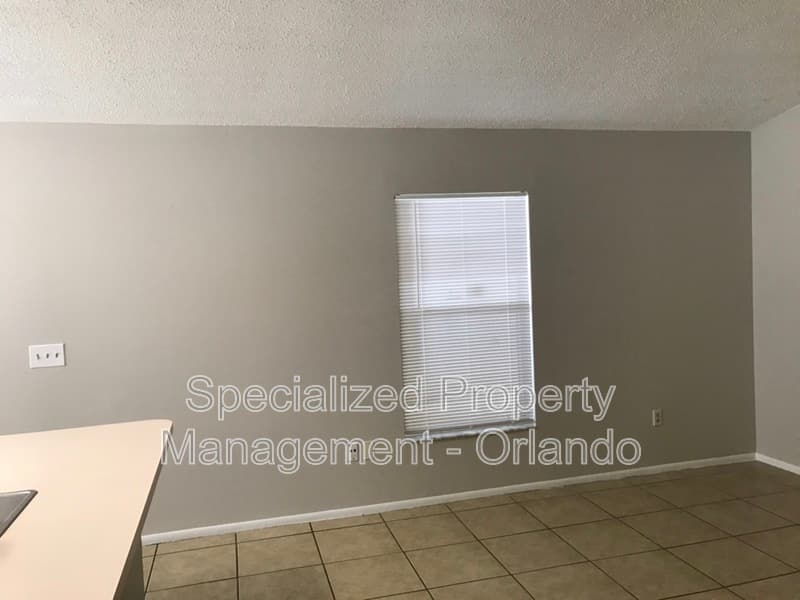 Orlando House: 4452 Goldenrain Ct