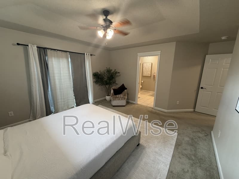 Grants Pass House: 1630 Medart Ln