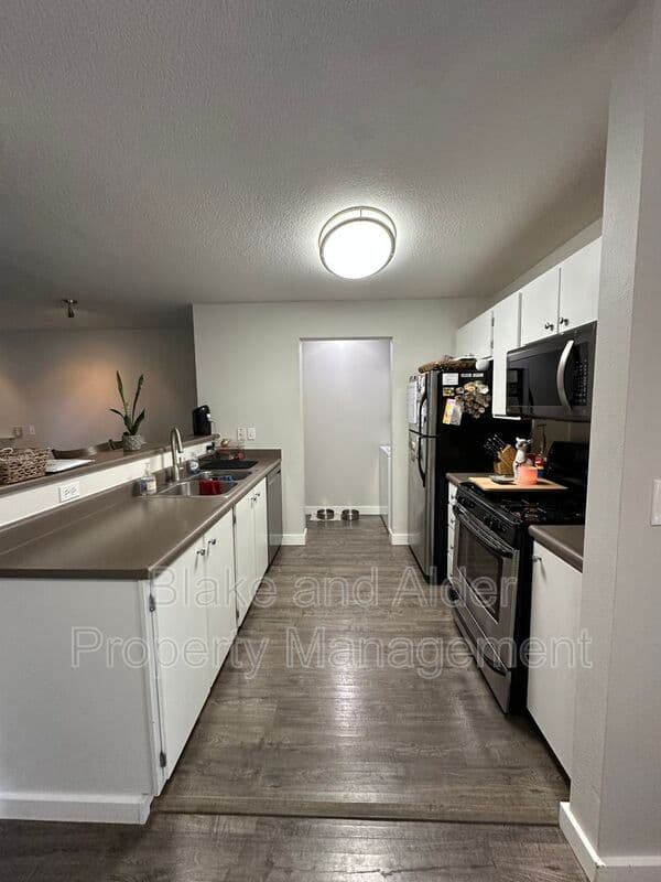 Portland House: 15076 NW Central Dr