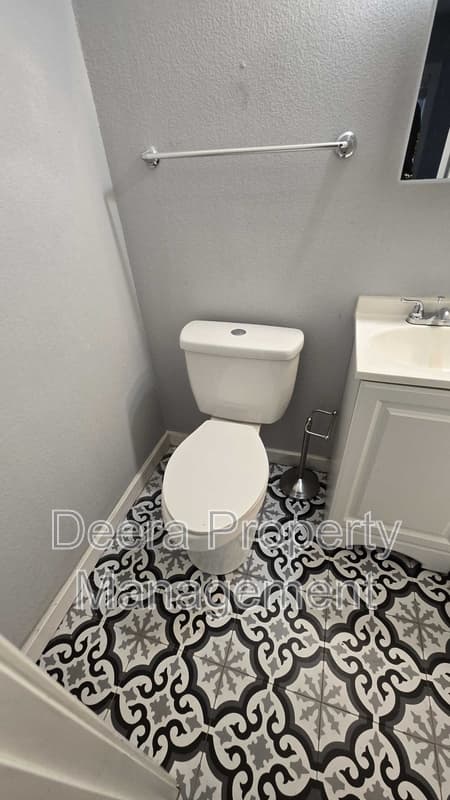 Kansas City House: 520 Sandusky Avenue