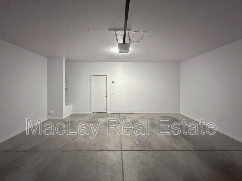 Phoenix House: 5216 W Albeniz Pl