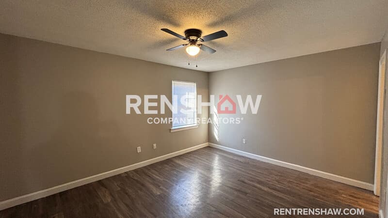 Memphis Condo: 3247 Thirteen Colony Mall 3a