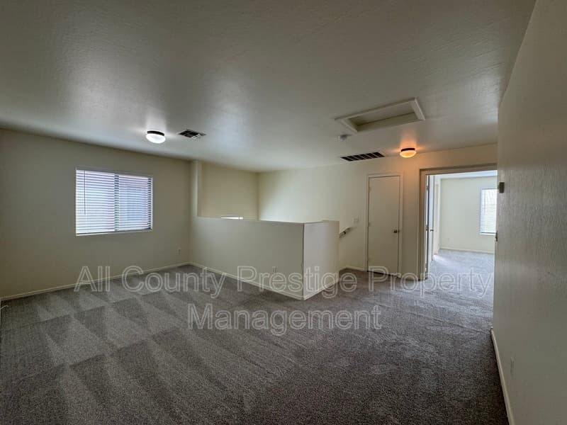 Laveen House: 6859 W Darrel Road