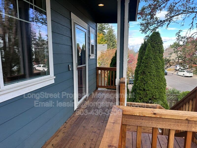 Tigard Townhome: 14795 SW Fern St