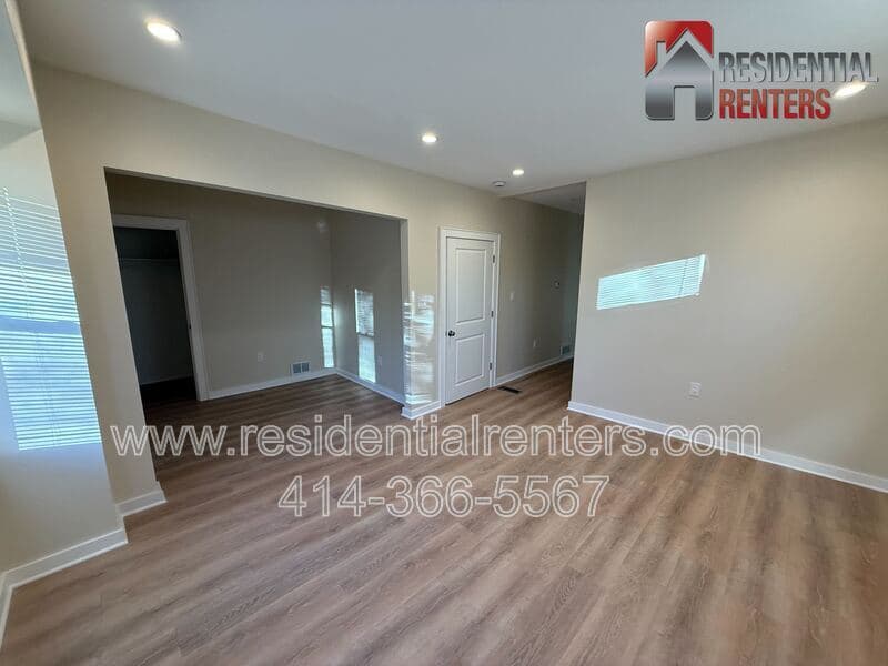 Milwaukee Condo: 3122 N 28th Street