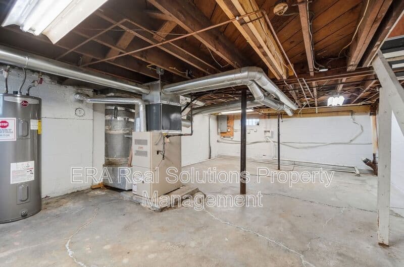 Columbus Townhome: 428 Columbian Ave