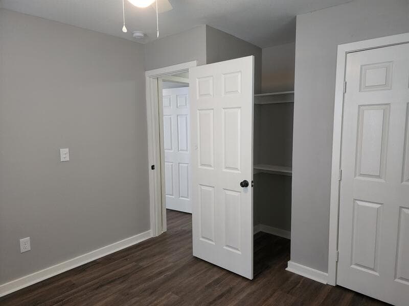 Richmond House: 1508 Carver Avenue