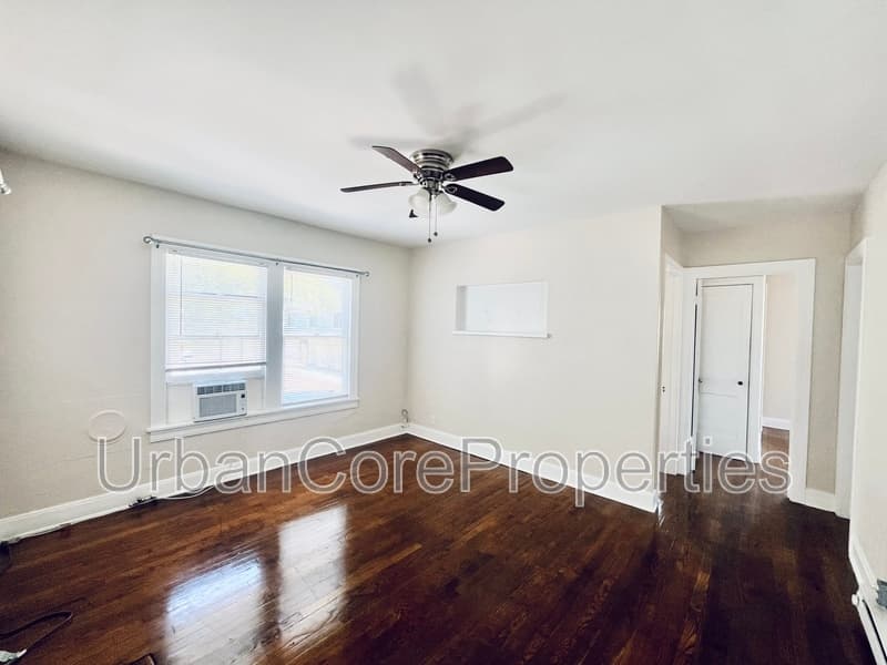 St. Petersburg Condo: 235 7th Ave N