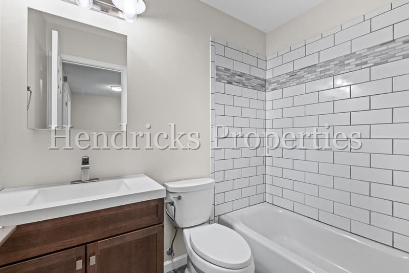 Memphis House: 8697 Citrus Bend Drive