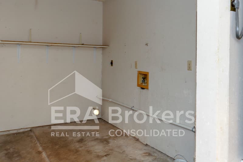 Killeen House: 2407 Armadillo