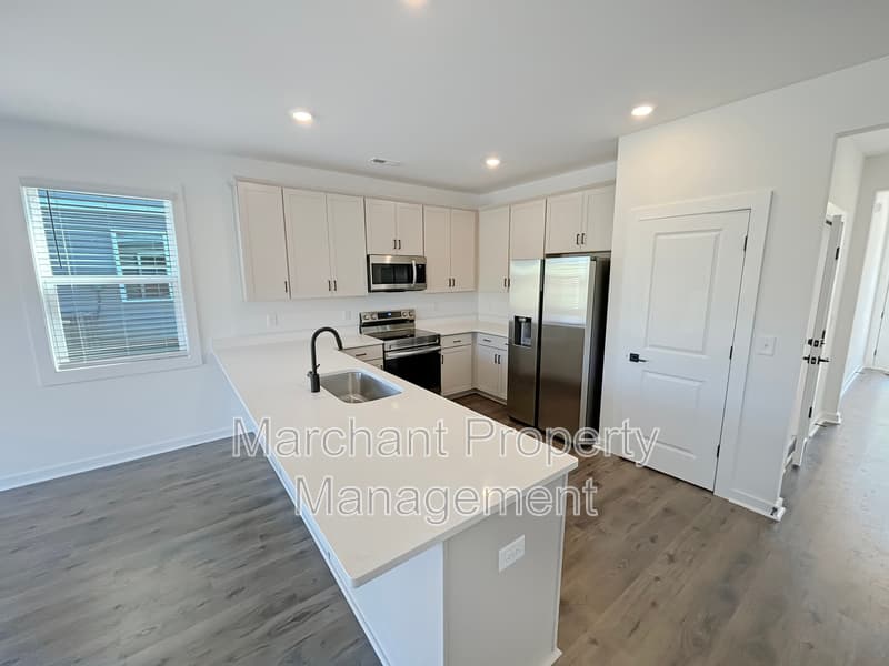 Spartanburg Townhome: 1255 Westgate Village Drive