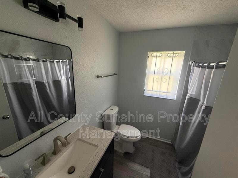 Tampa House: 5113 N 45th Street