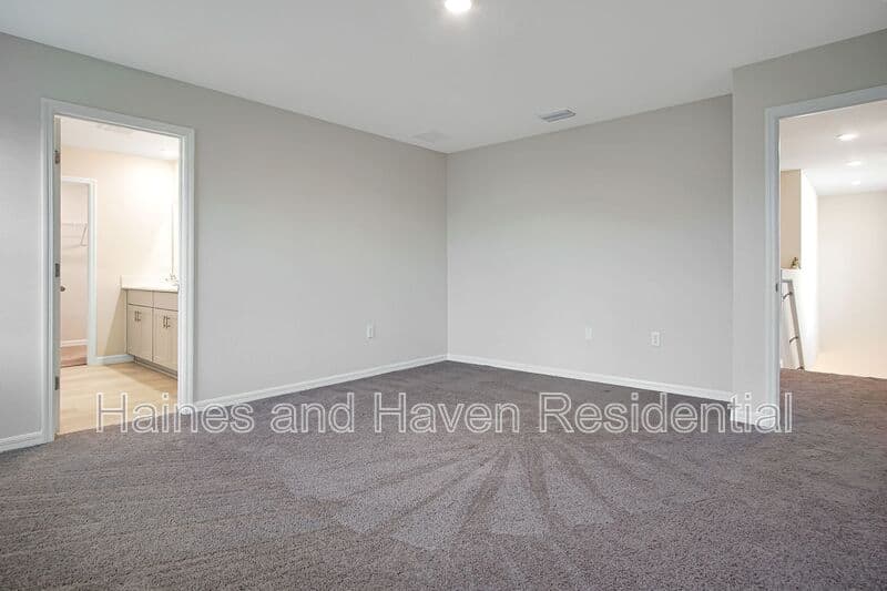 Lake Hamilton House: 3889 Geranium Ave