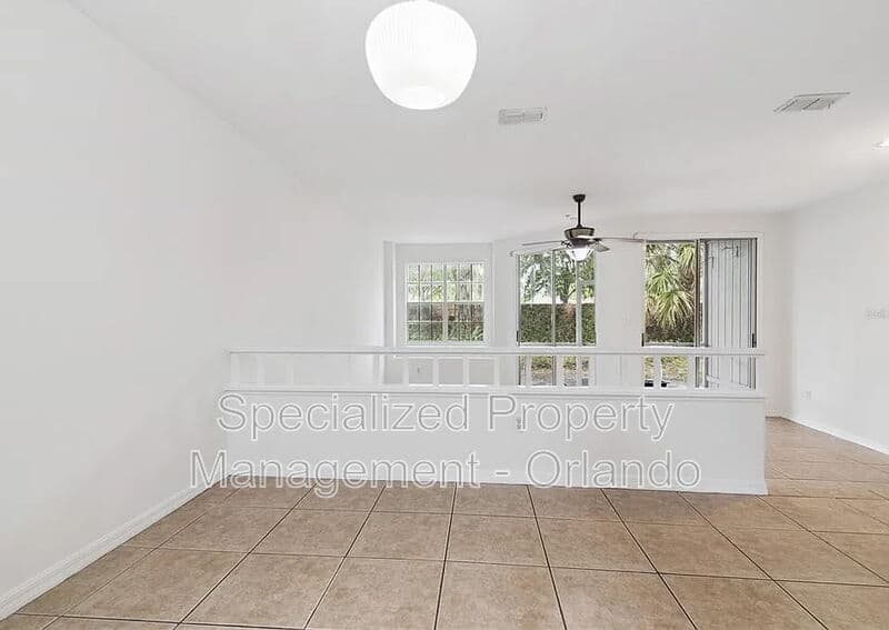 Altamonte Springs Townhome: 685 Scarlet Oak Cir